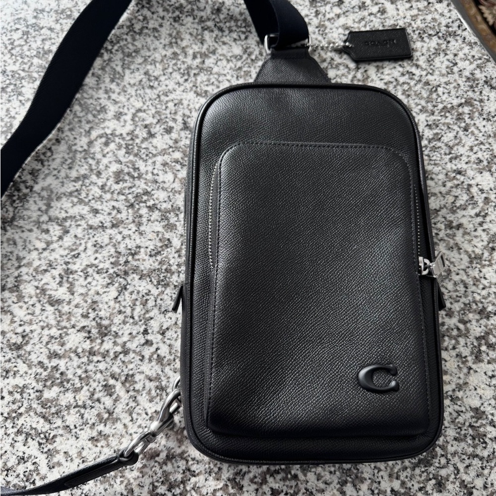 Coach Black Leather Men's Sling Crossbody Bag